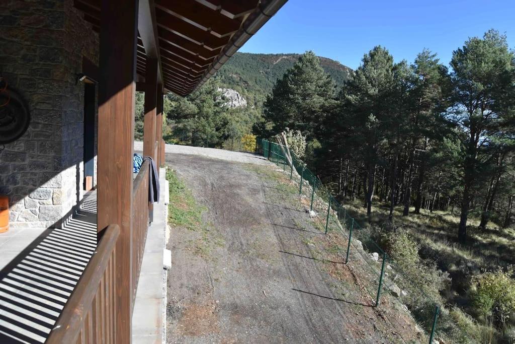 Vila Cal Manubens Castellar del Riu Exteriér fotografie